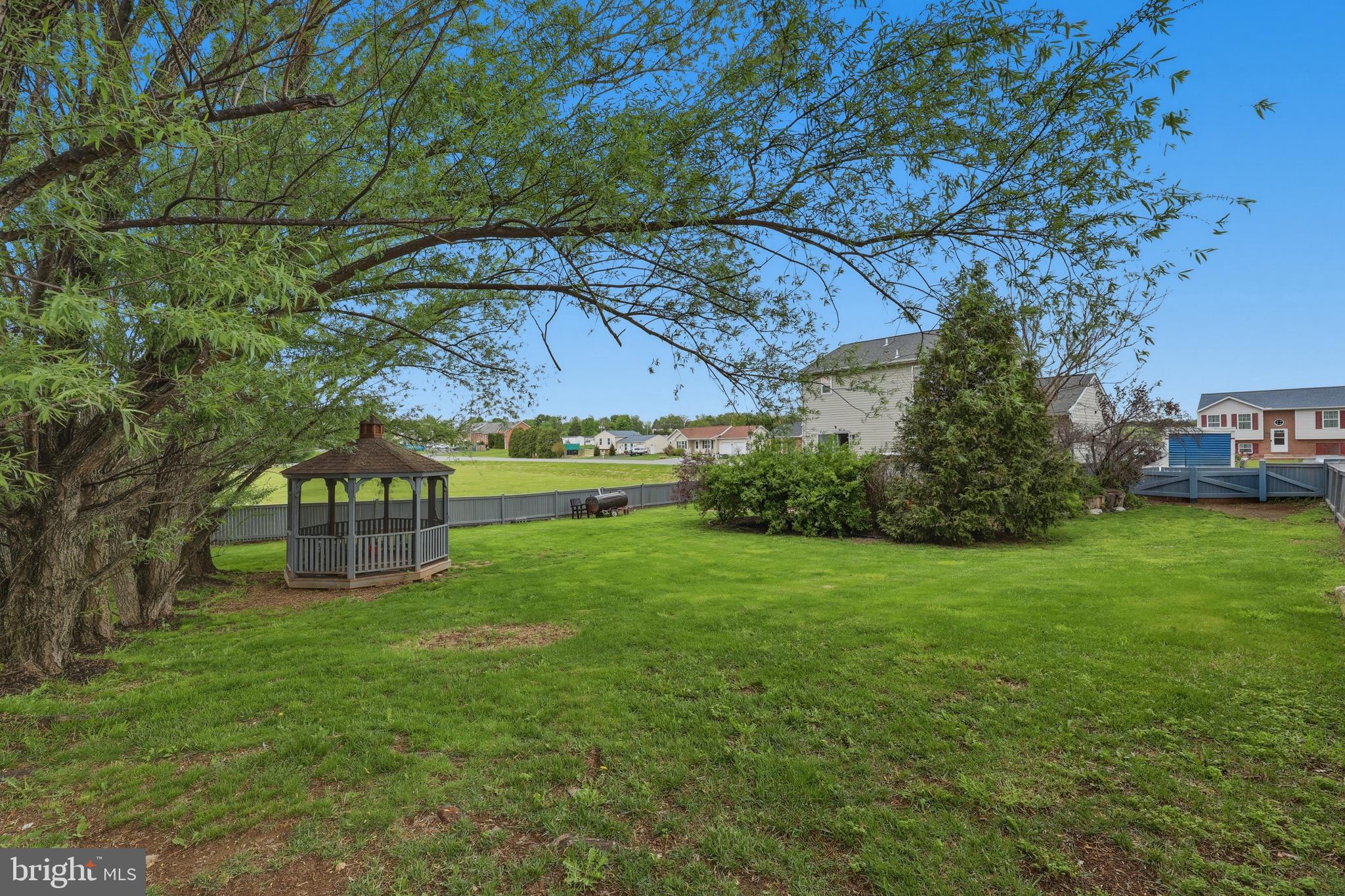FOUNTAINVIEW - Residential