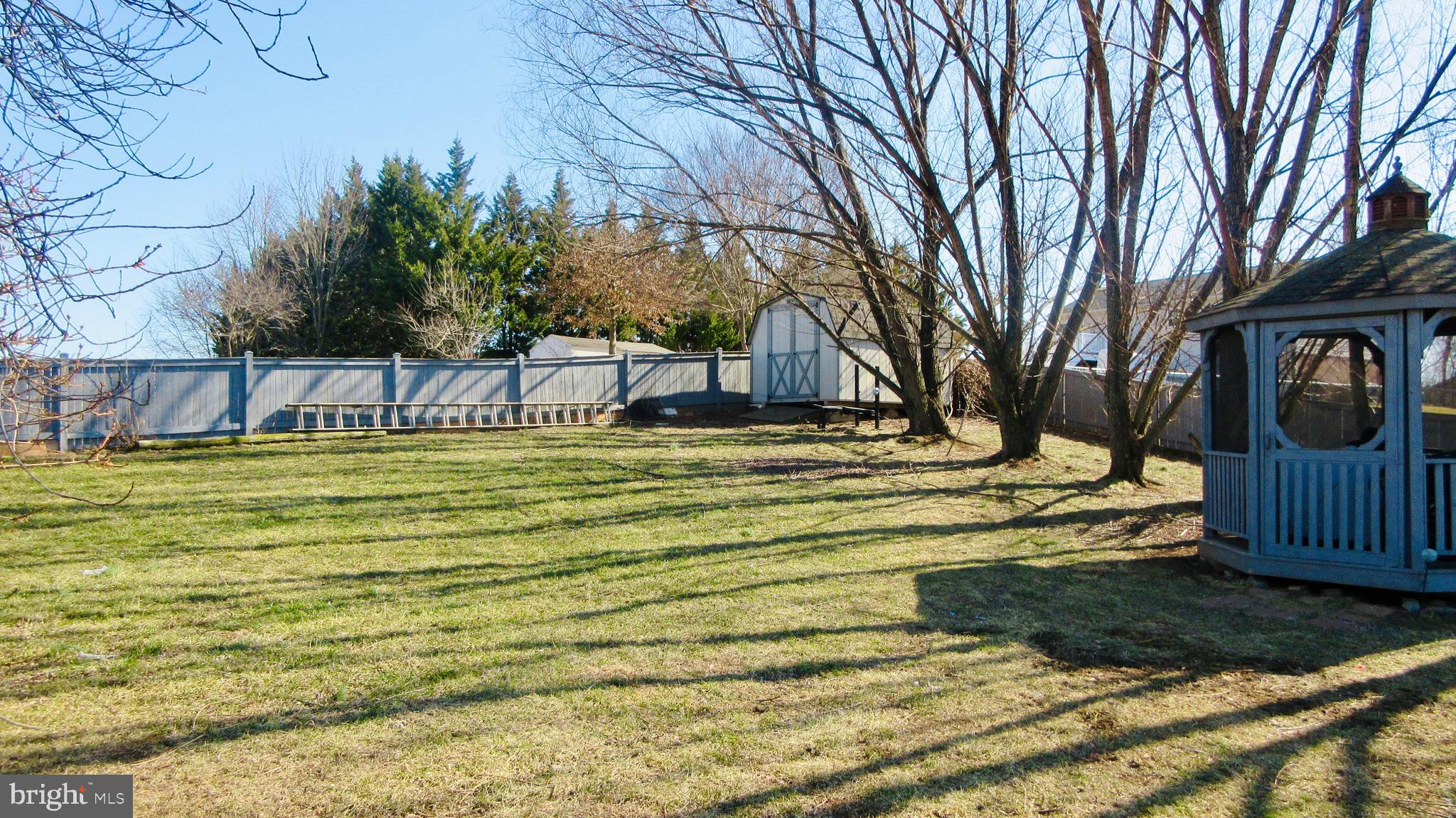 FOUNTAINVIEW - Residential