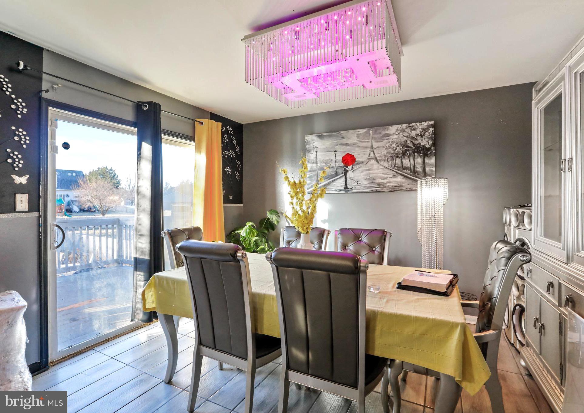 FOUNTAINVIEW - Residential