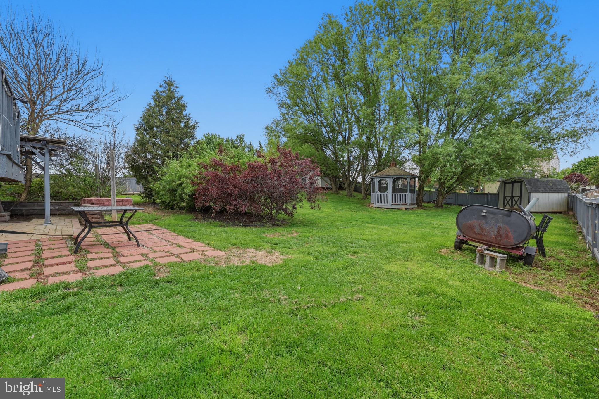 FOUNTAINVIEW - Residential