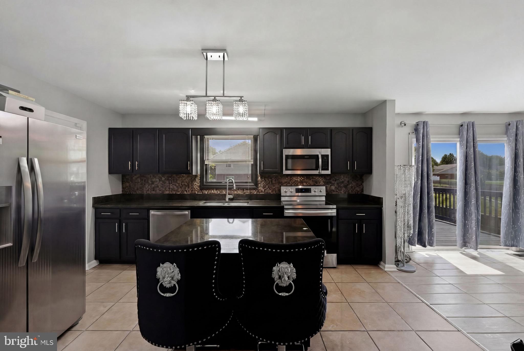 FOUNTAINVIEW - Residential