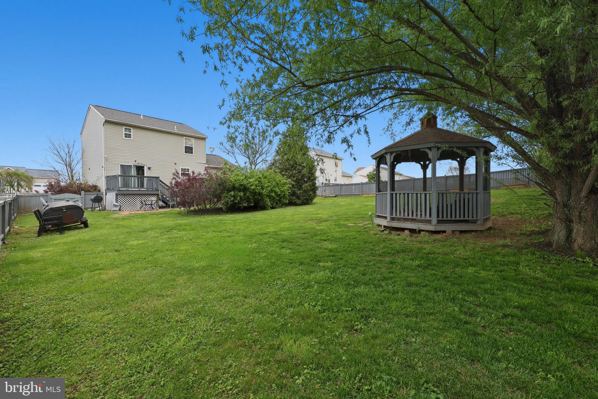 FOUNTAINVIEW - Residential