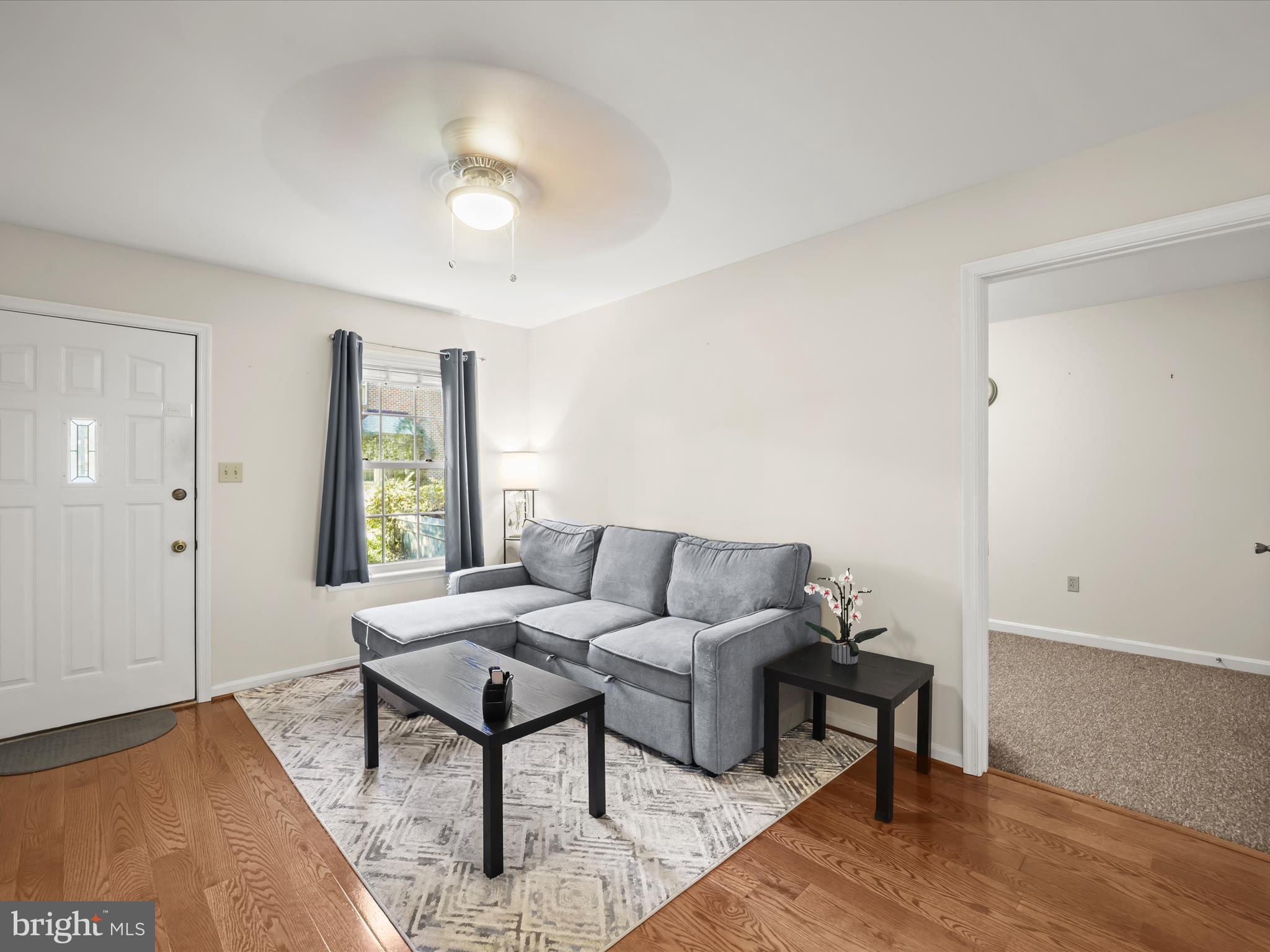 HOLLAND CLIFF SHORES - Residential