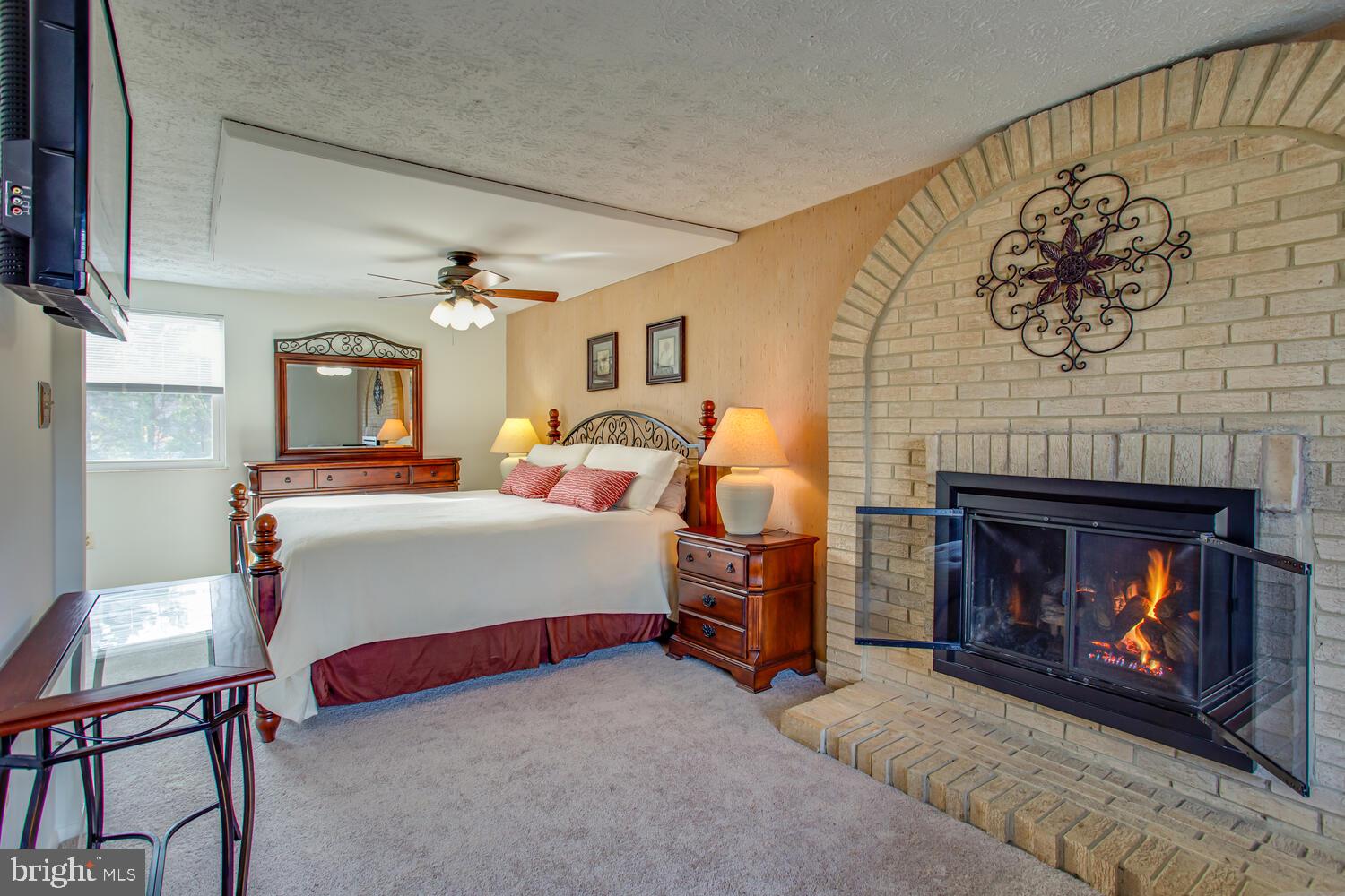 BRIARWOOD - Residential