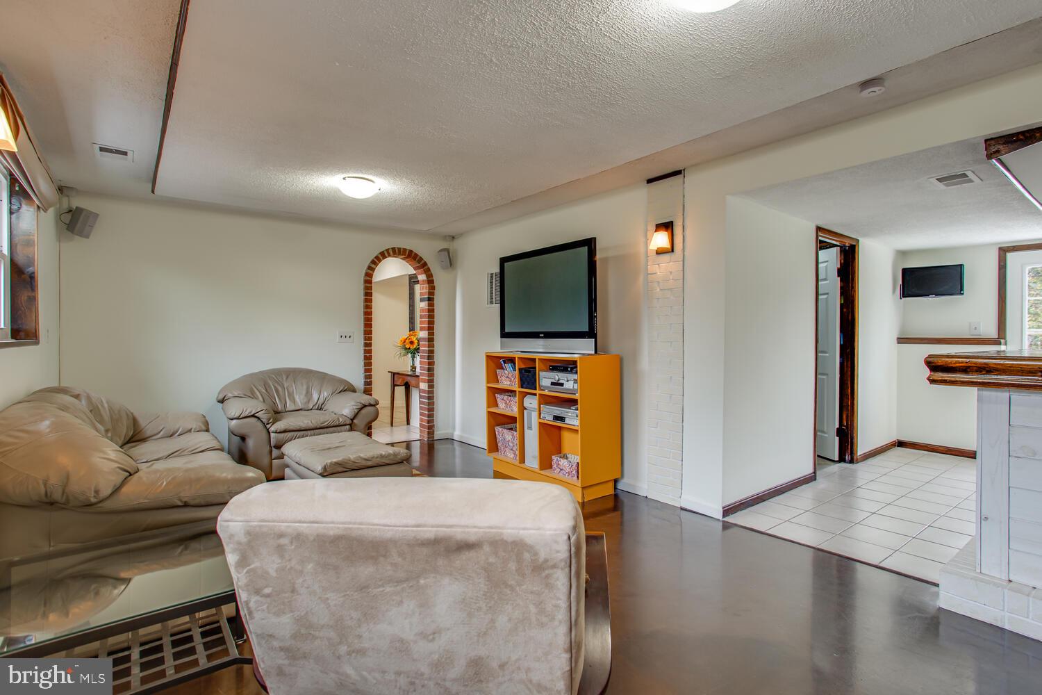 BRIARWOOD - Residential