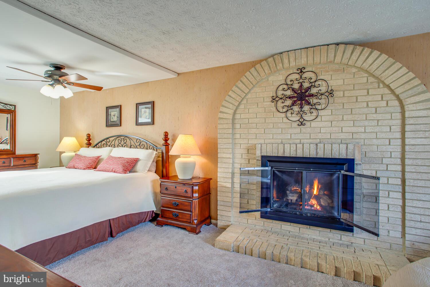 BRIARWOOD - Residential