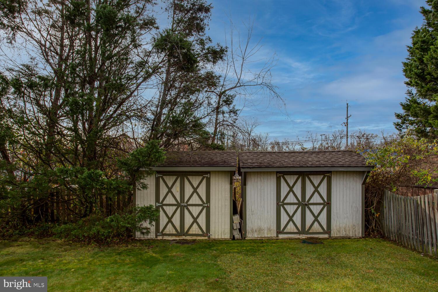 BRIARWOOD - Residential