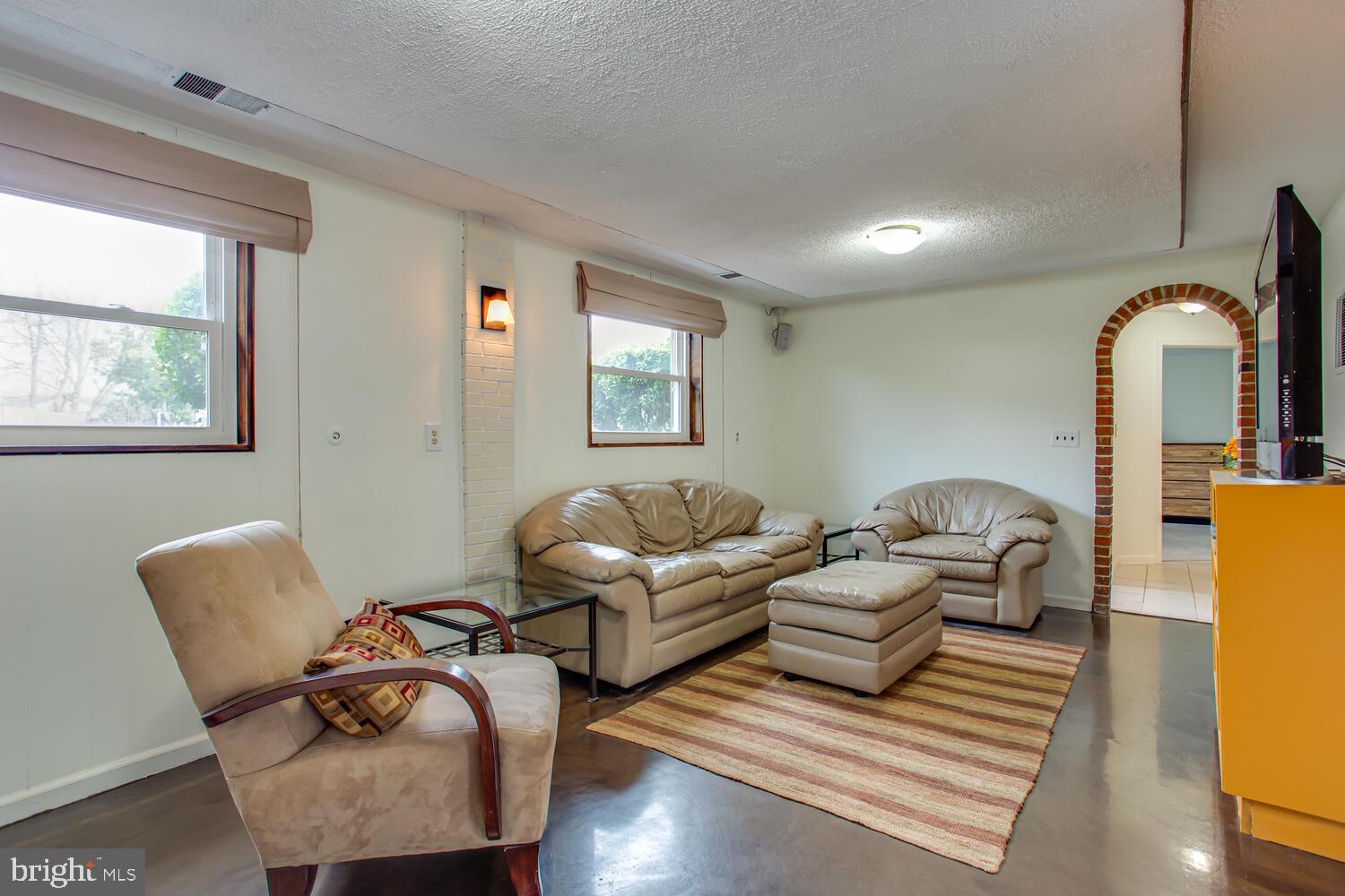 BRIARWOOD - Residential