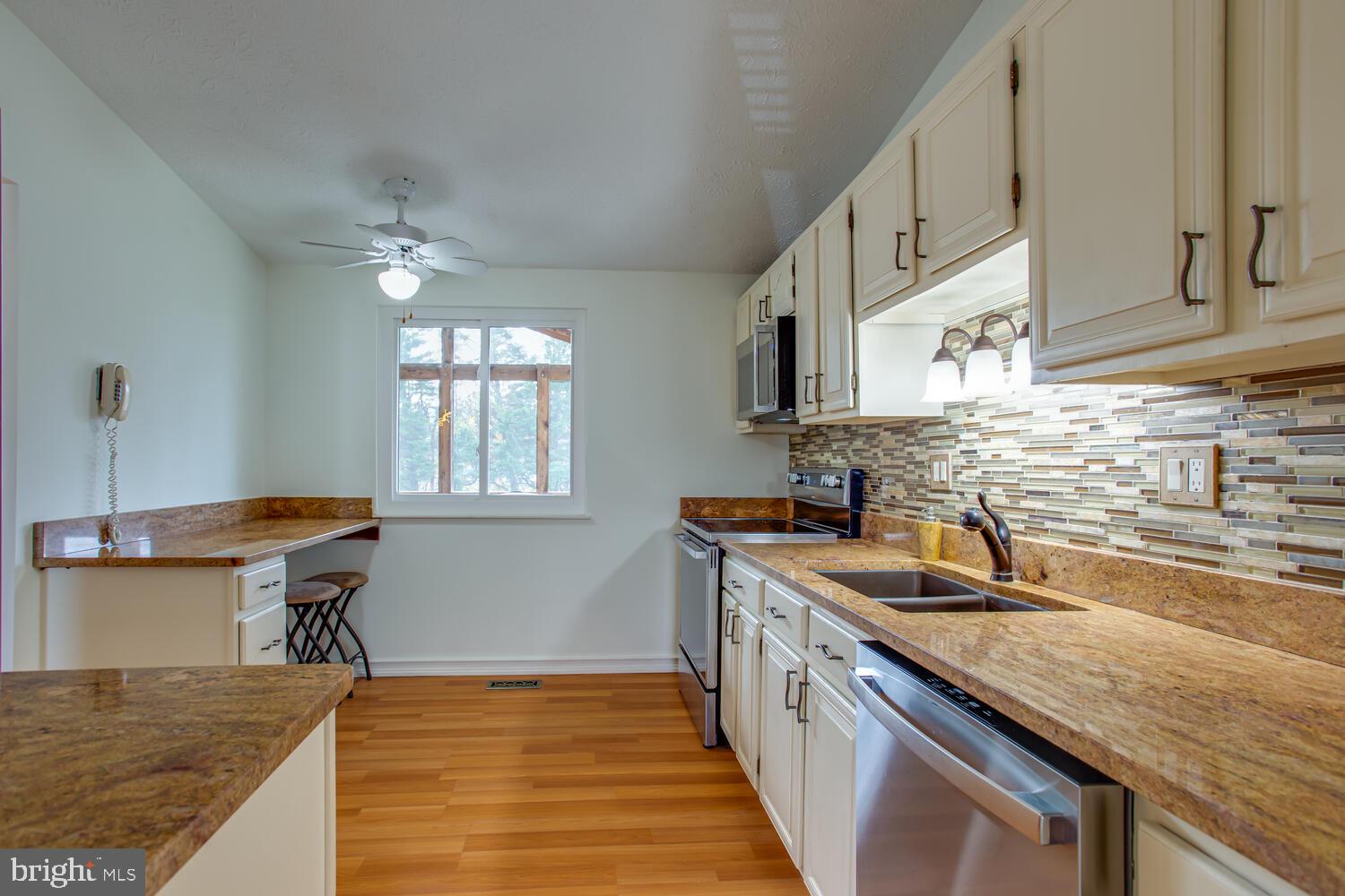 BRIARWOOD - Residential