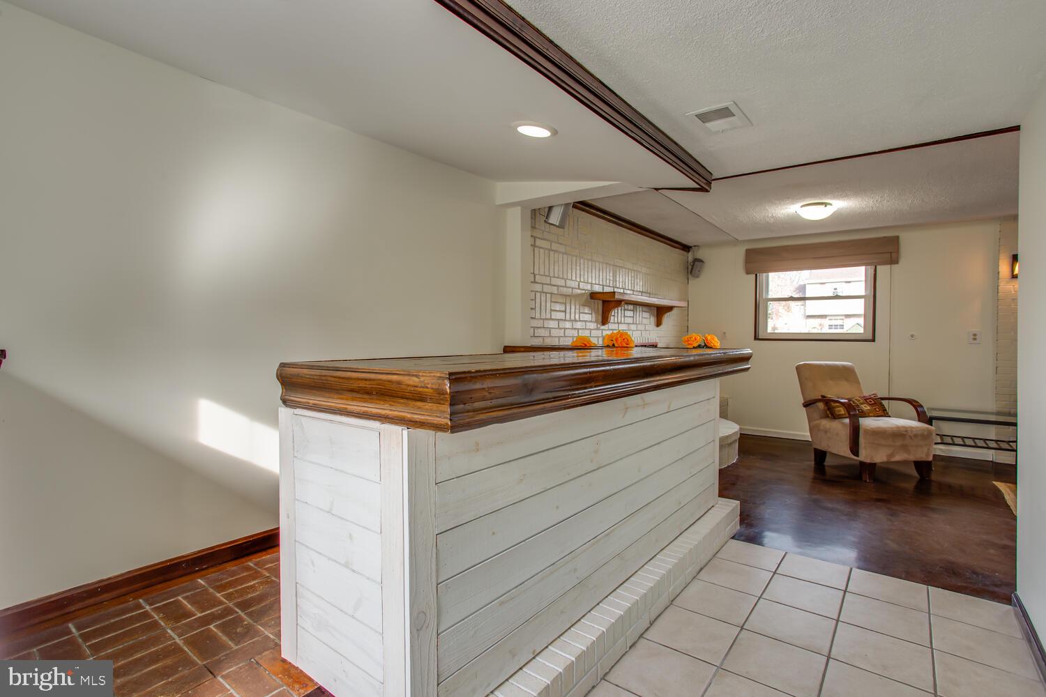 BRIARWOOD - Residential