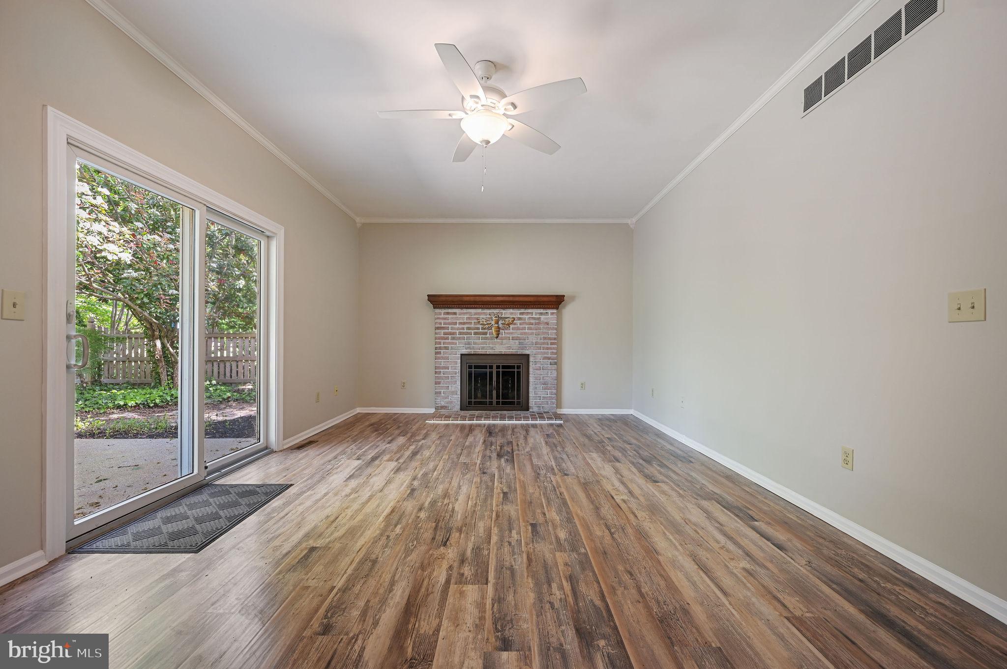 BICENTENNIAL VIL - Residential