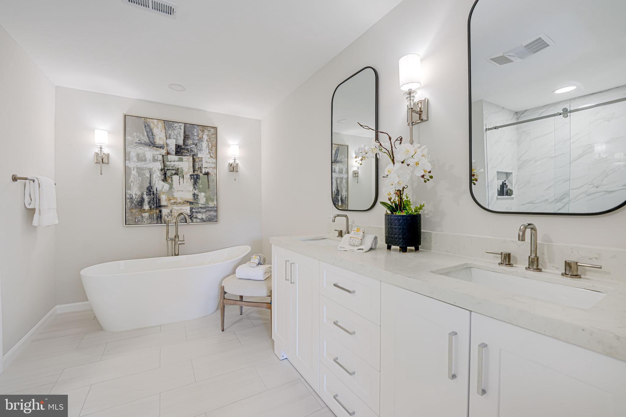 MADISON OF MCLEAN - Residential