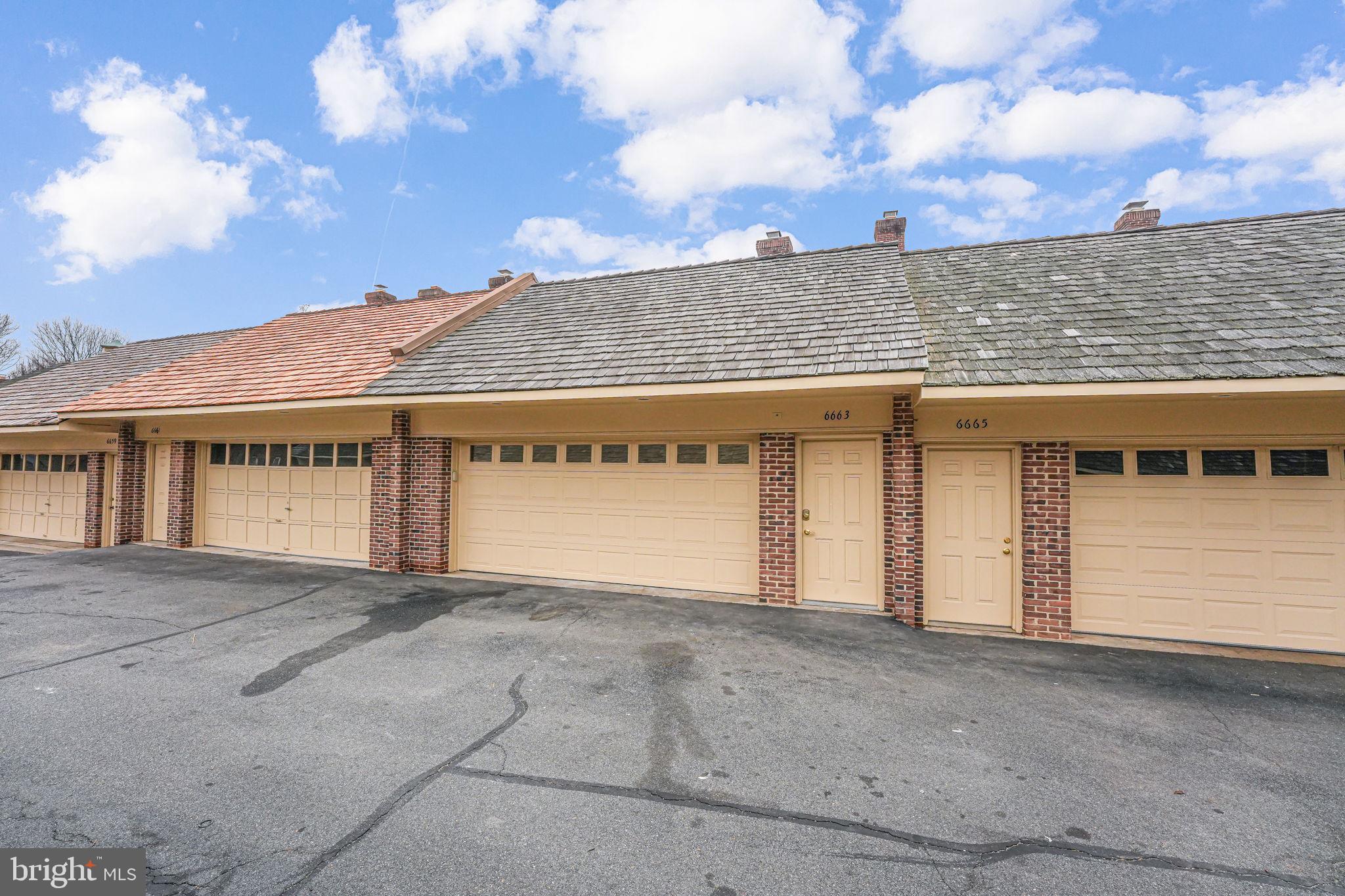 MADISON OF MCLEAN - Residential