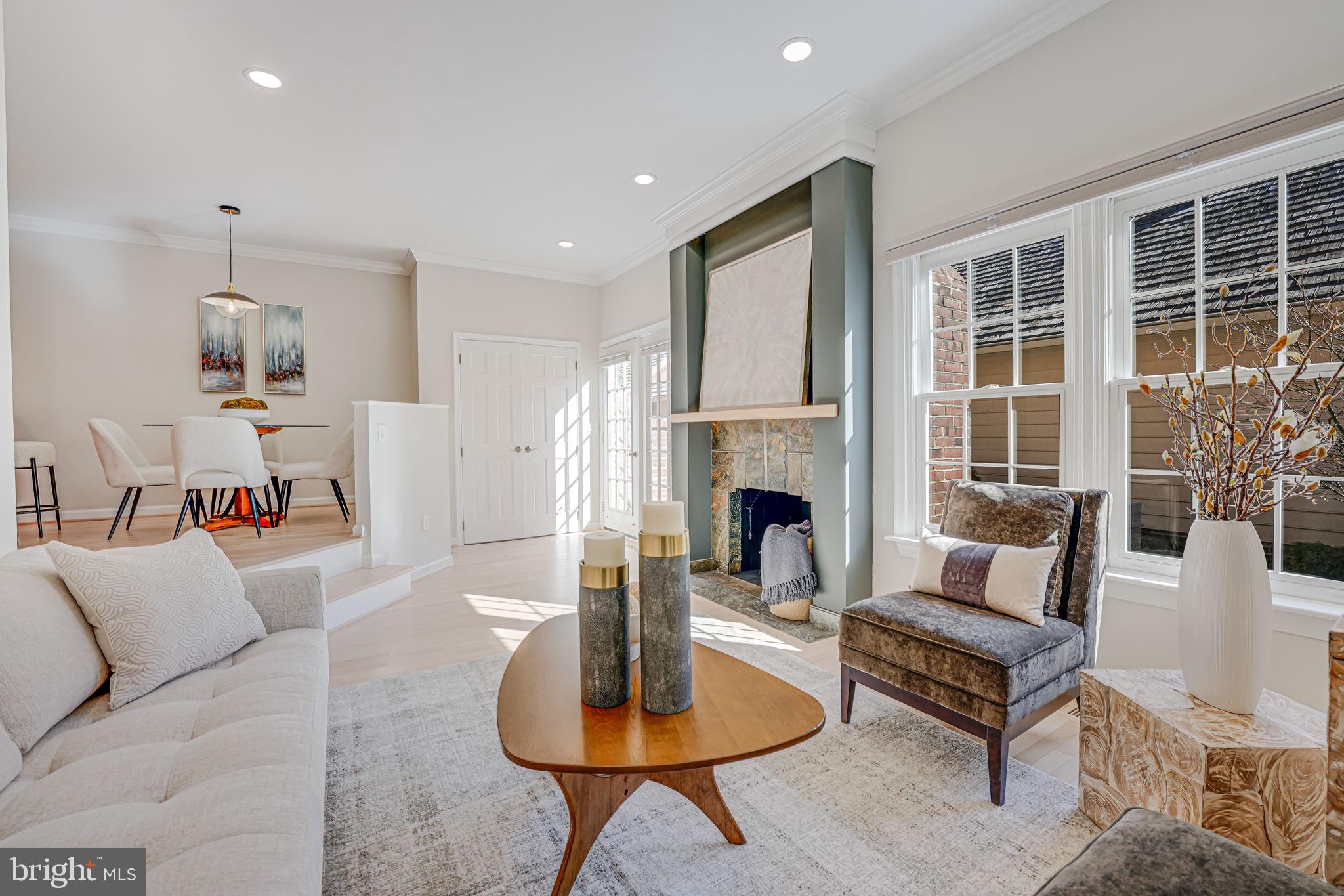 MADISON OF MCLEAN - Residential