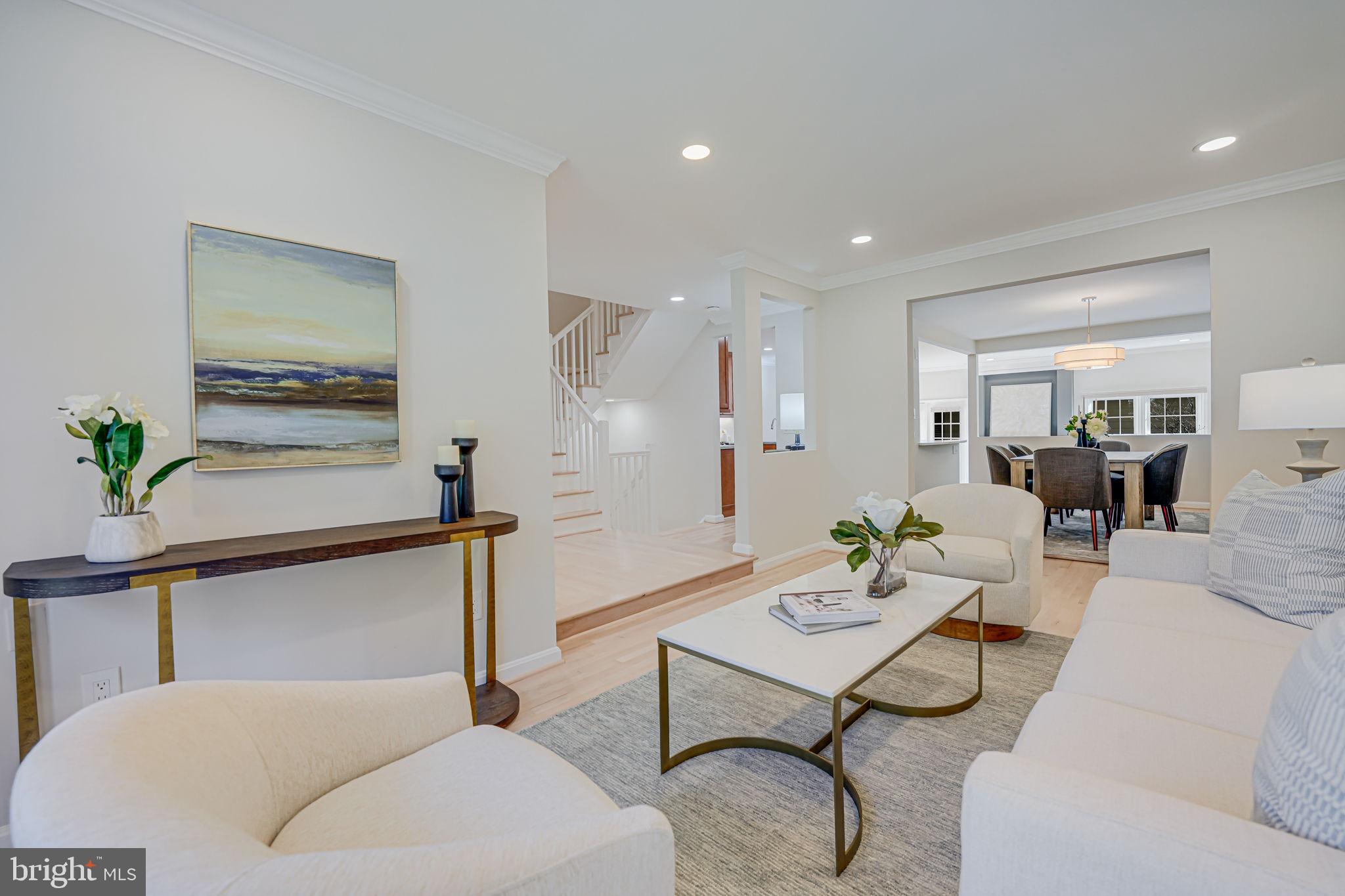 MADISON OF MCLEAN - Residential