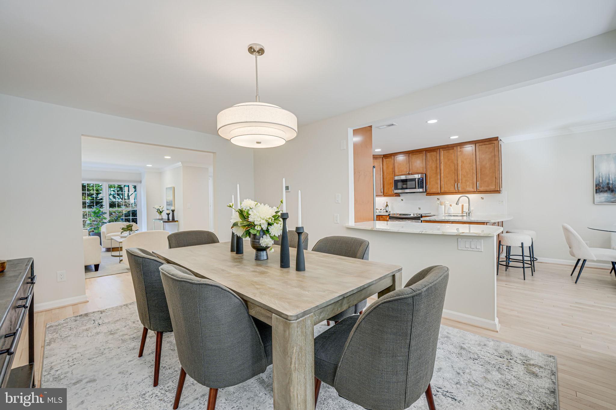 MADISON OF MCLEAN - Residential