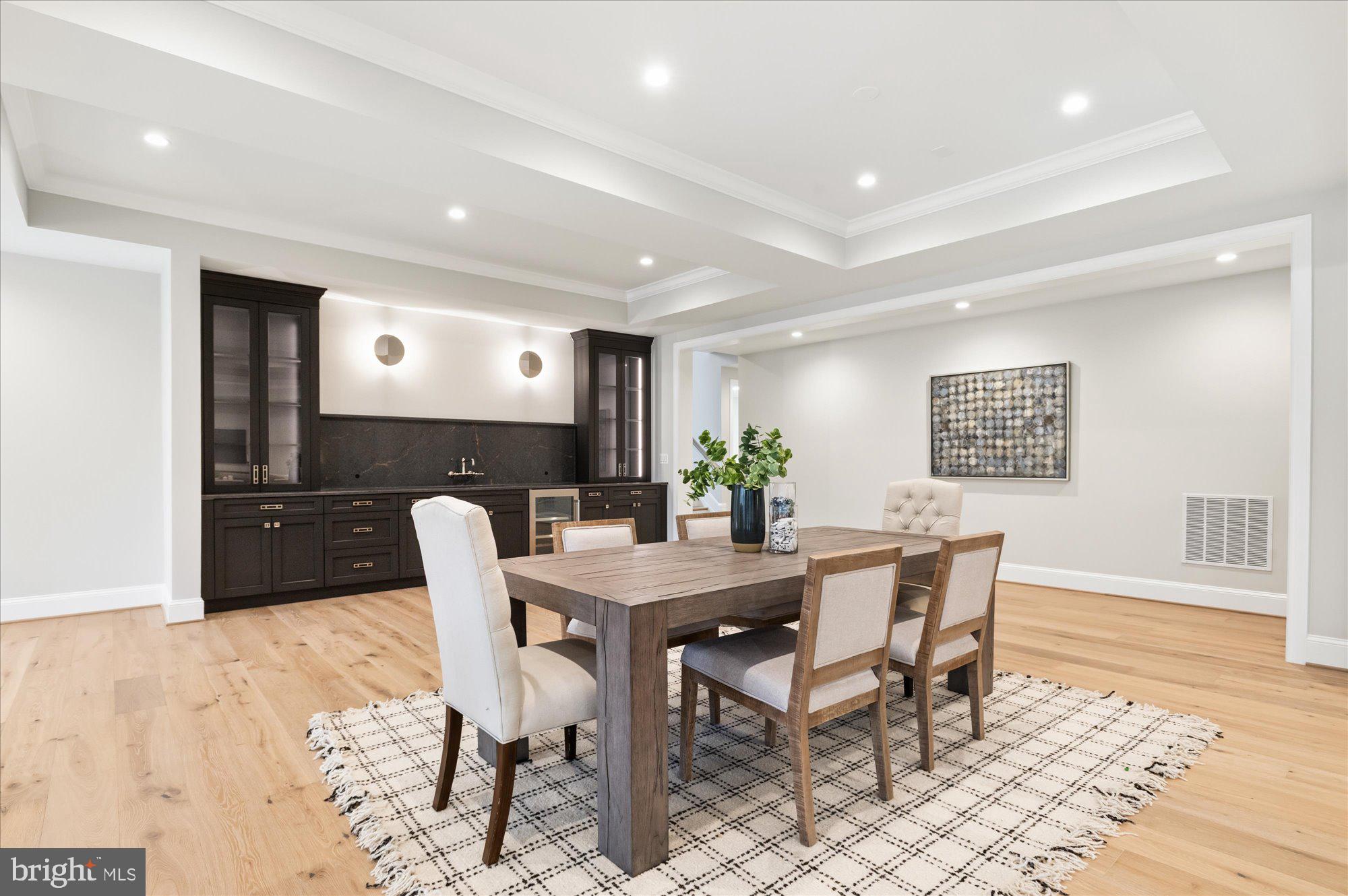 LANGLEY FOREST - Residential