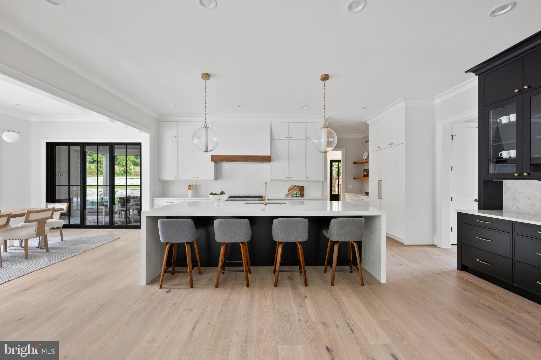 LANGLEY FOREST - Residential