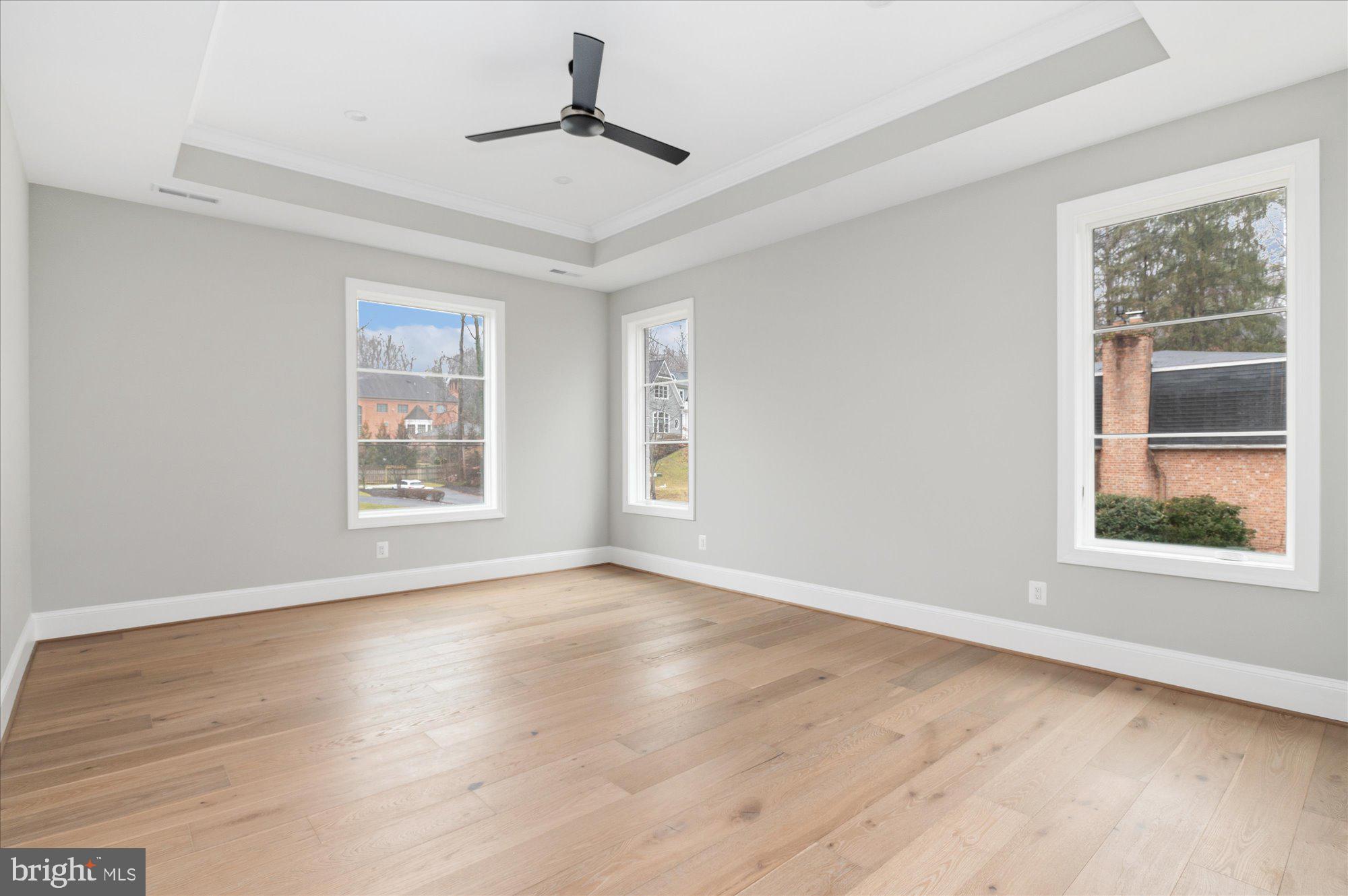 LANGLEY FOREST - Residential