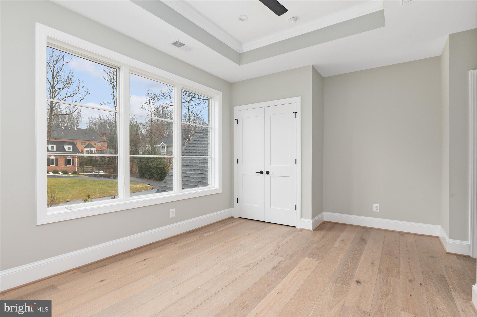 LANGLEY FOREST - Residential