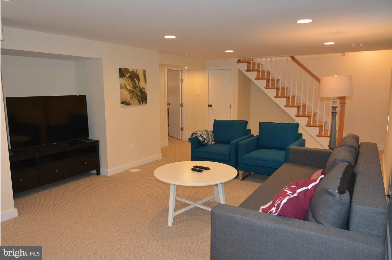 YORKTOWN - Residential Lease