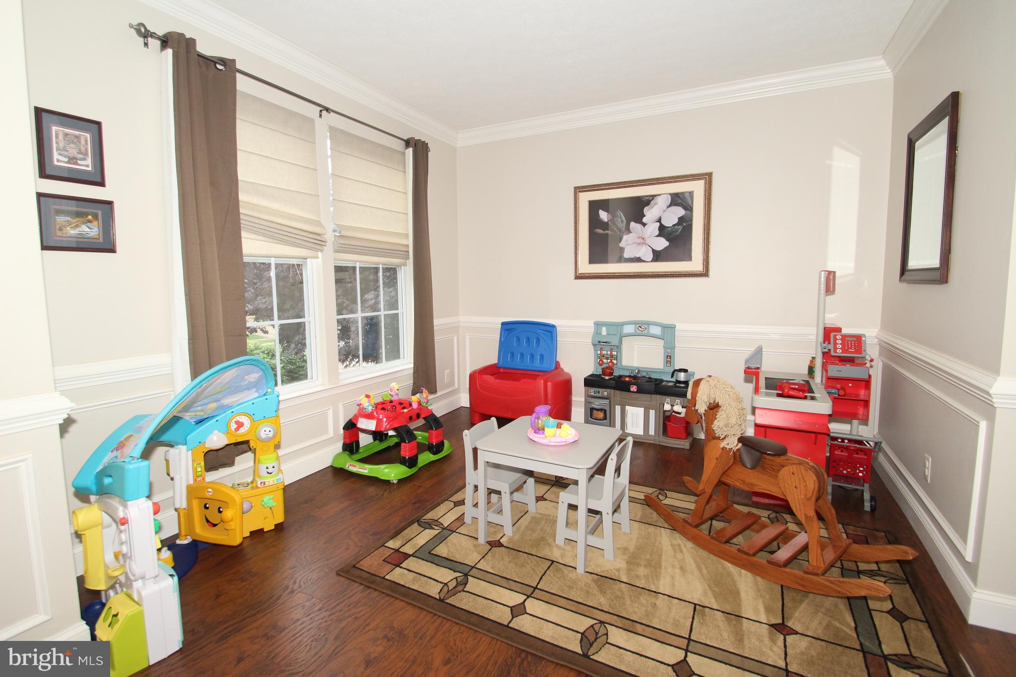 PATRIOTS GLEN - Residential