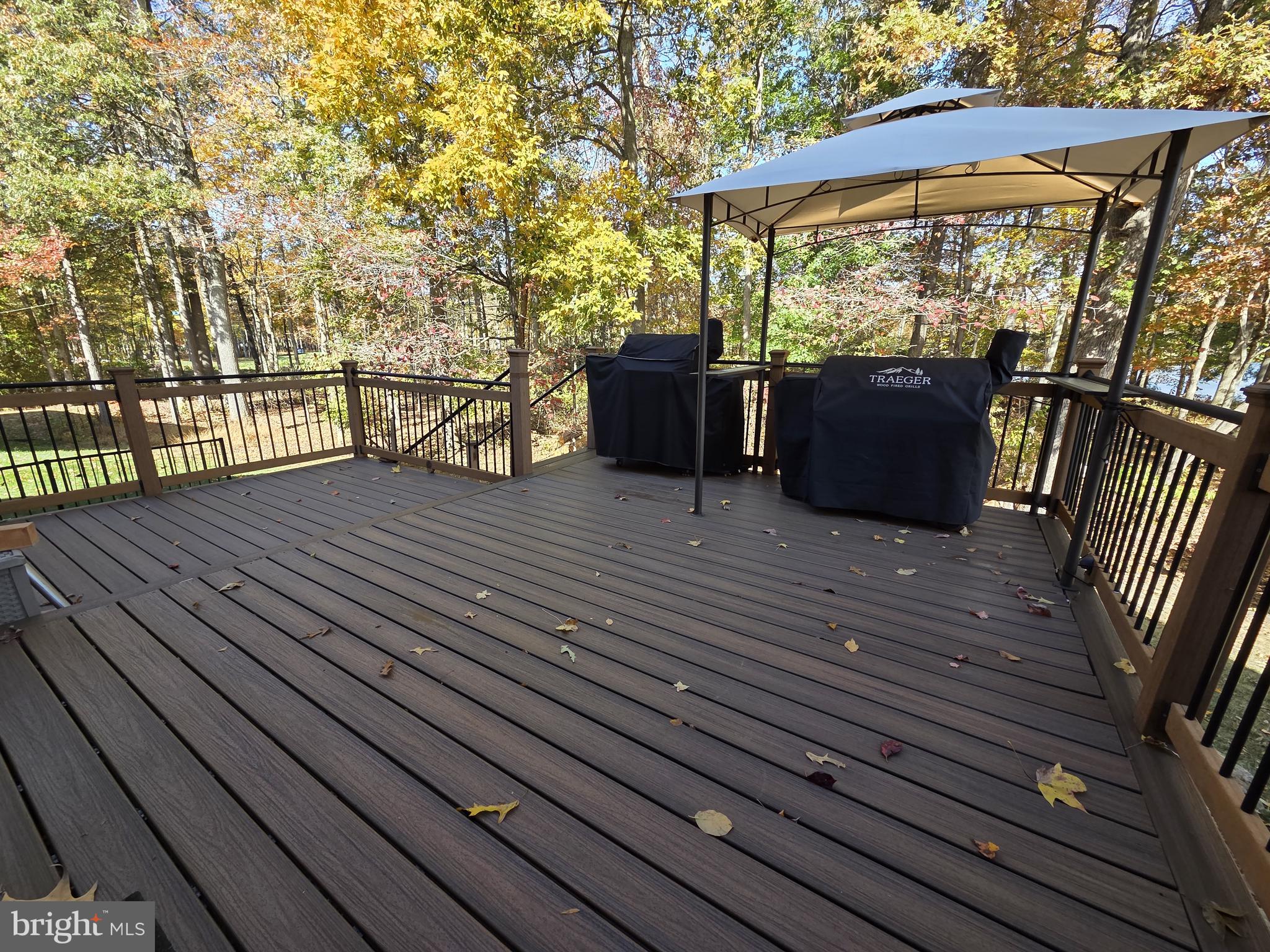 PATRIOTS GLEN - Residential