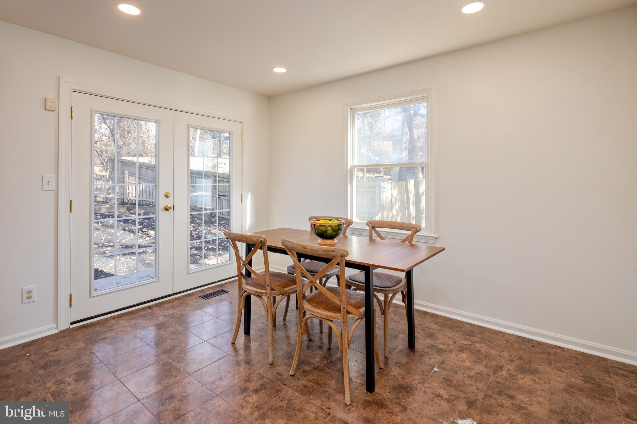 OAK HILL - Residential