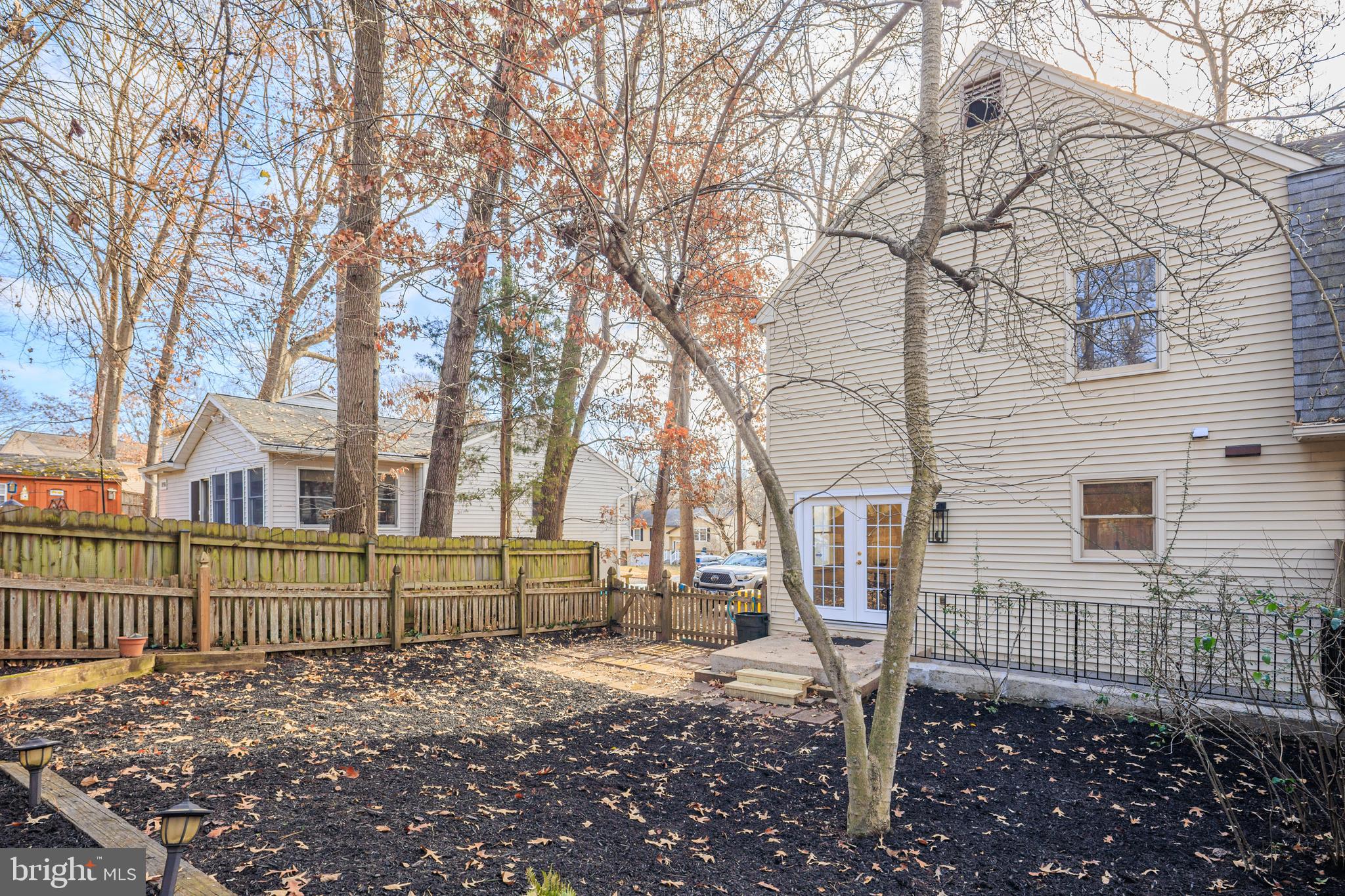 OAK HILL - Residential