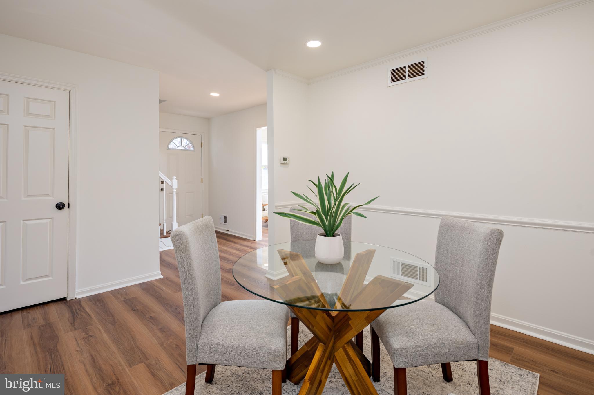 OAK HILL - Residential