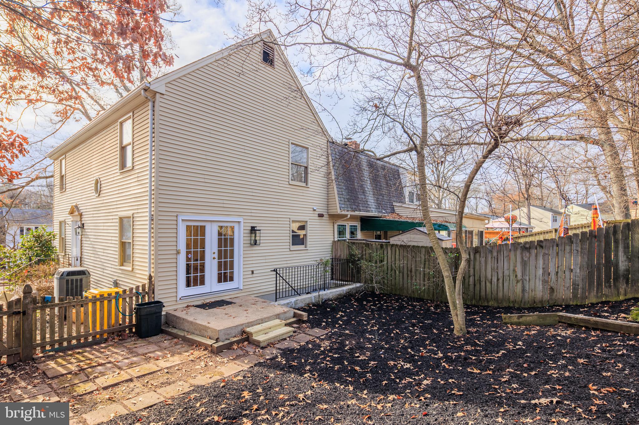 OAK HILL - Residential