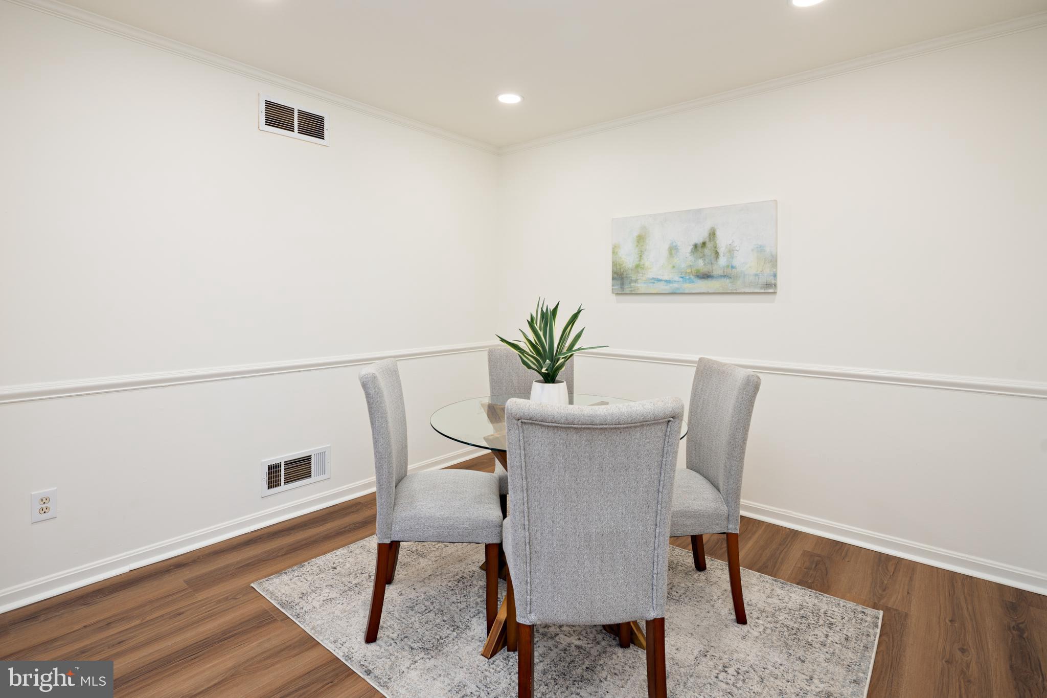 OAK HILL - Residential