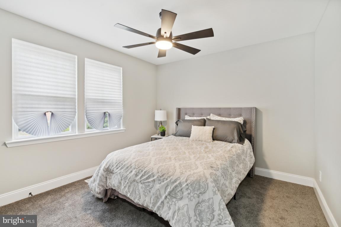 LAURAVILLE HISTORIC DISTRICT - Residential