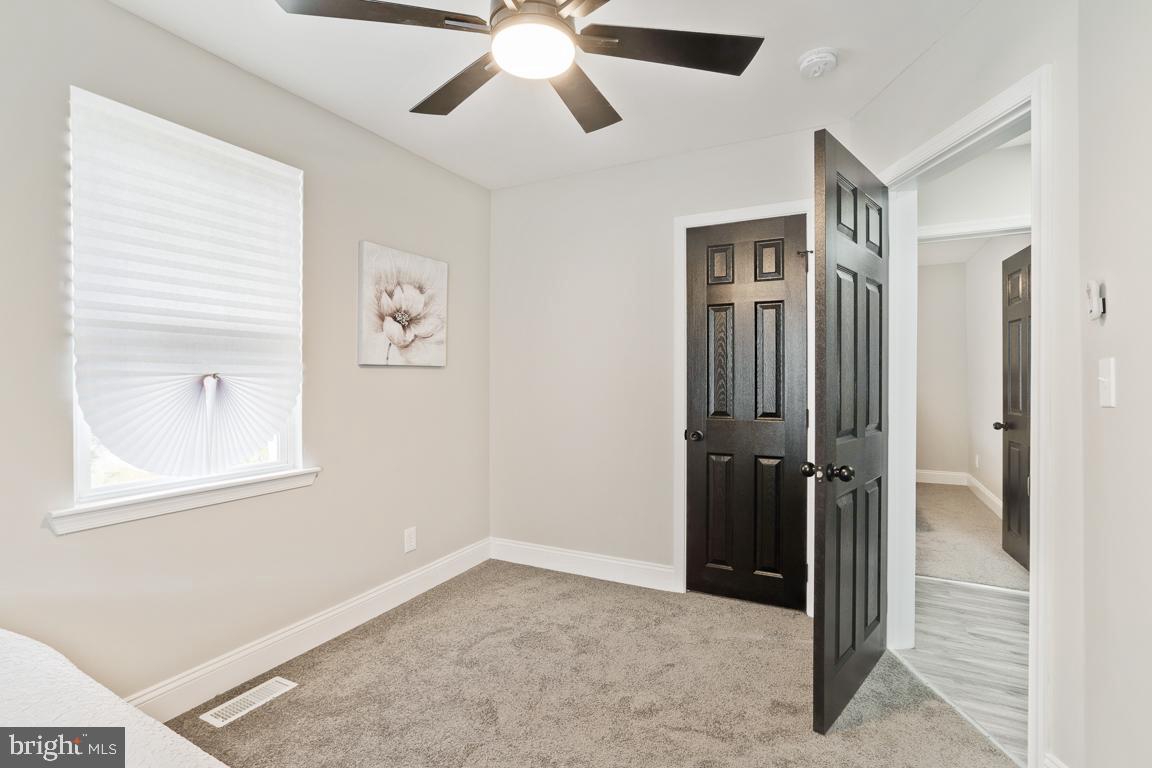 LAURAVILLE HISTORIC DISTRICT - Residential