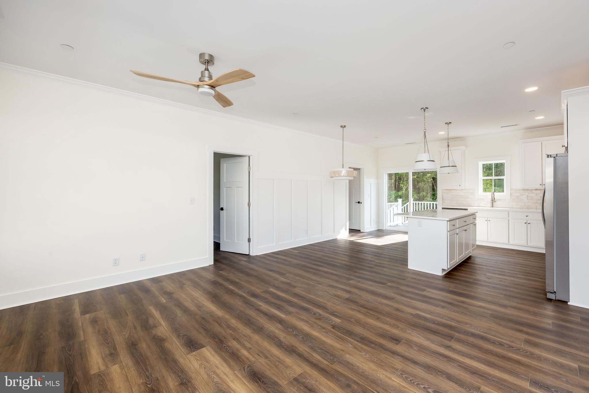 HOLLY HILL - Residential