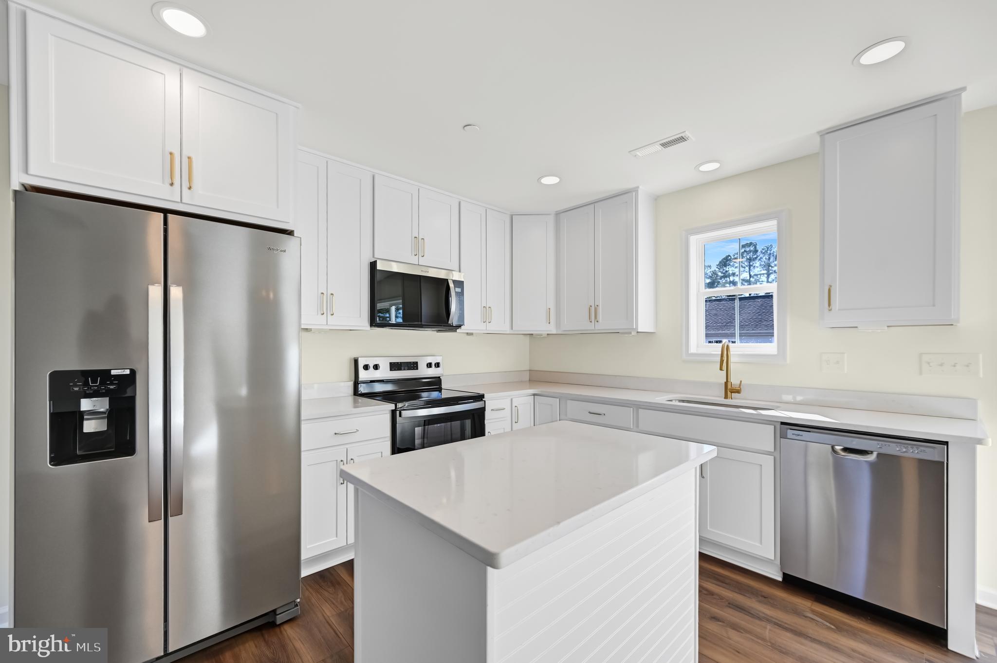 HOLLY HILL - Residential