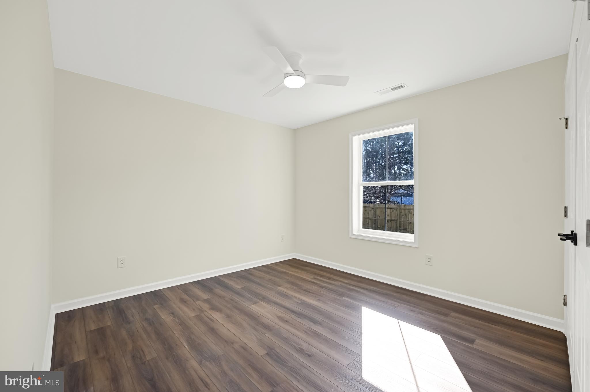 HOLLY HILL - Residential