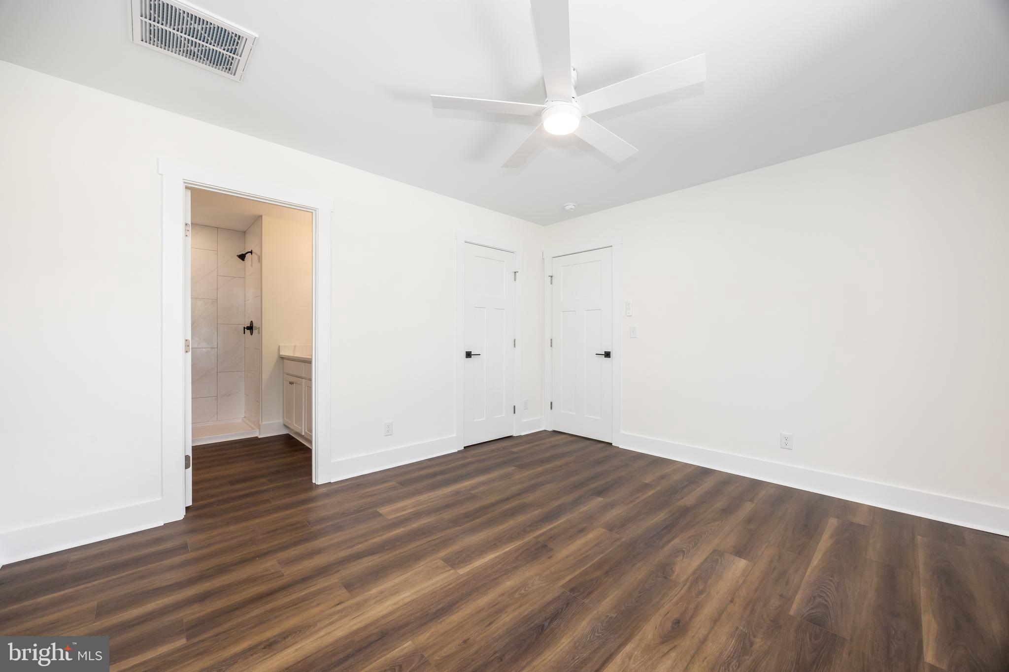 HOLLY HILL - Residential