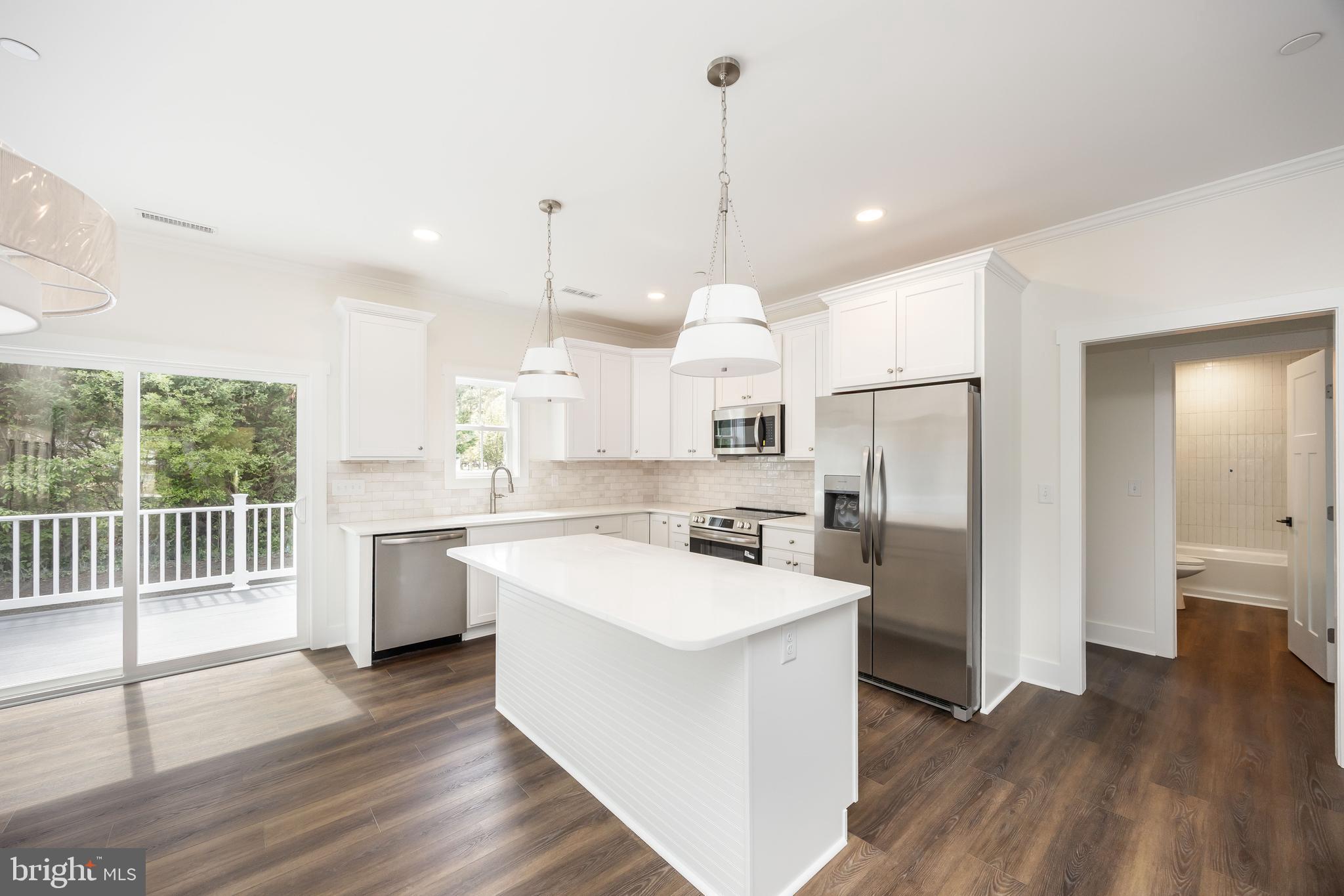 HOLLY HILL - Residential