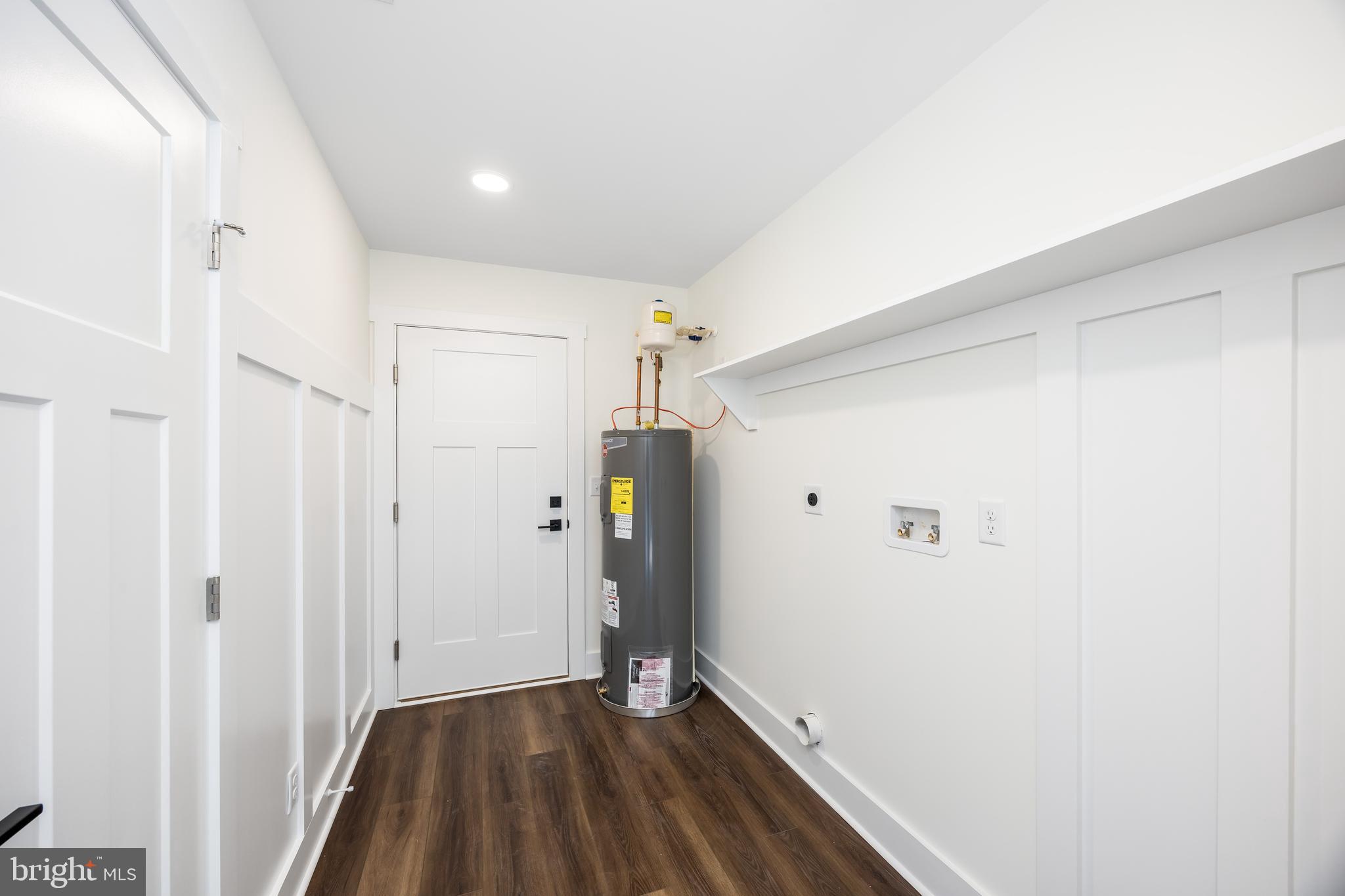 HOLLY HILL - Residential