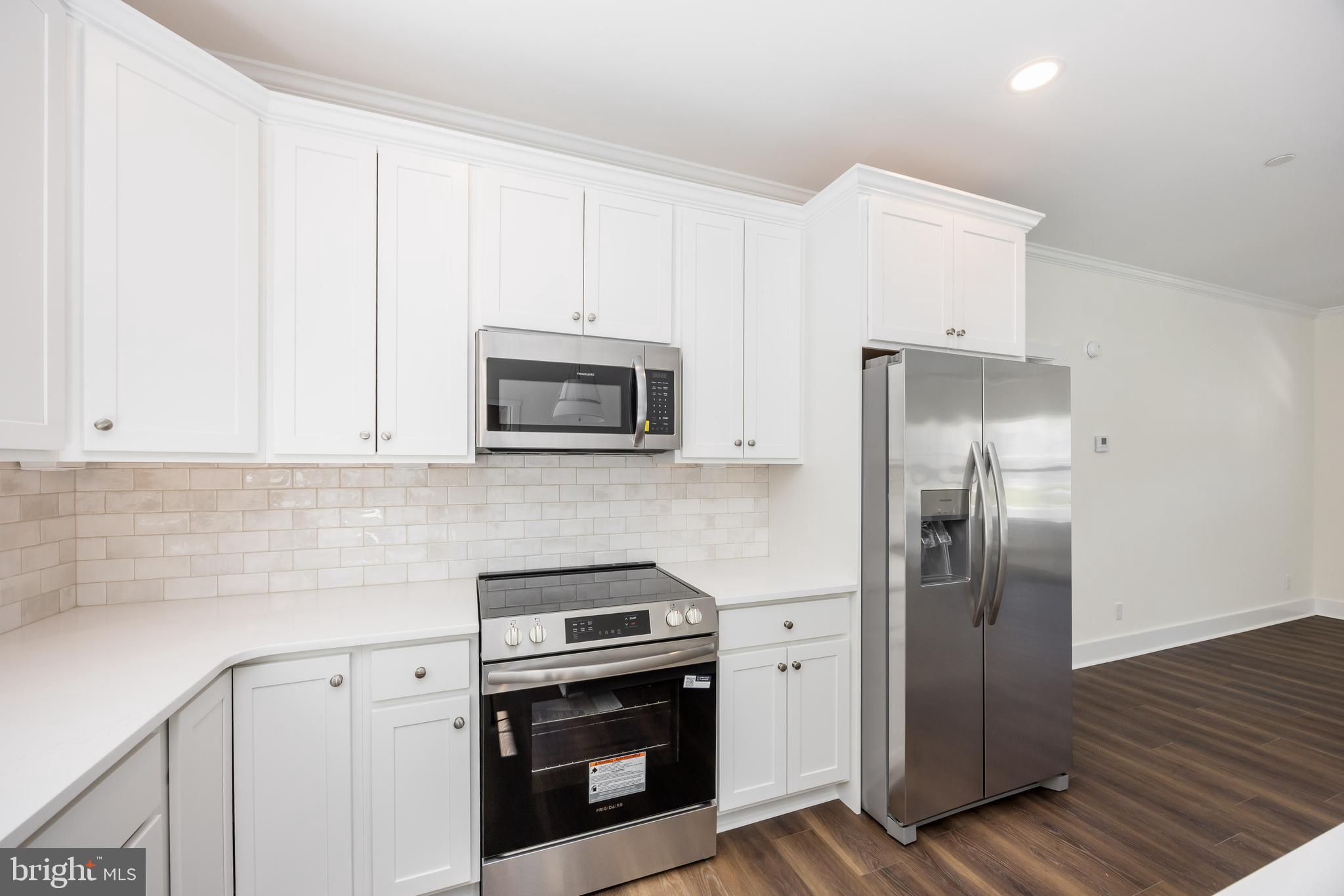 HOLLY HILL - Residential