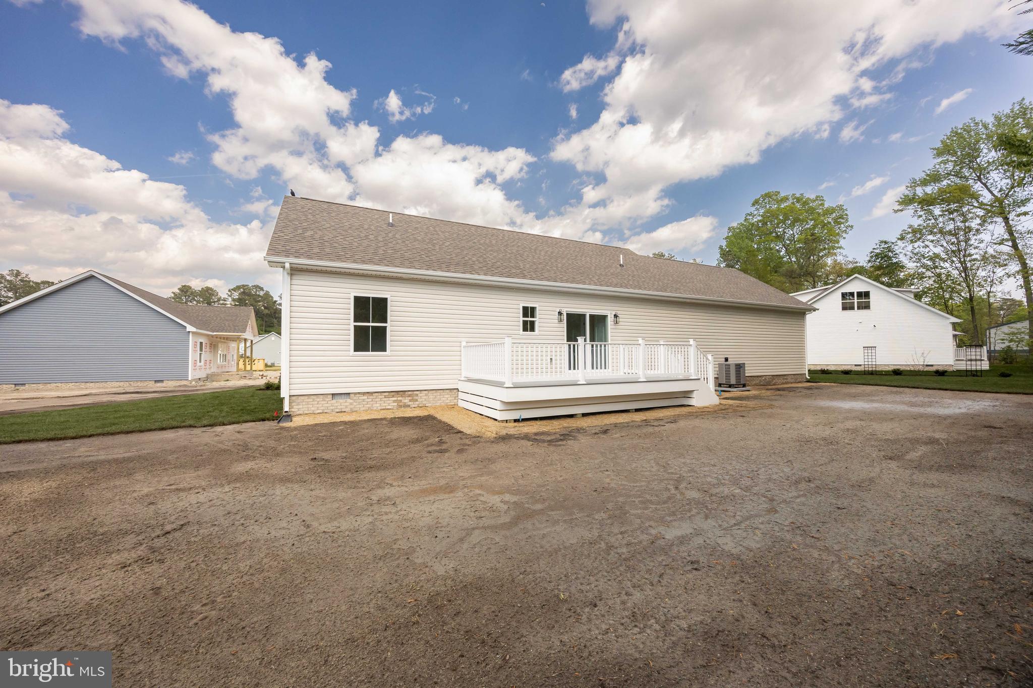 HOLLY HILL - Residential