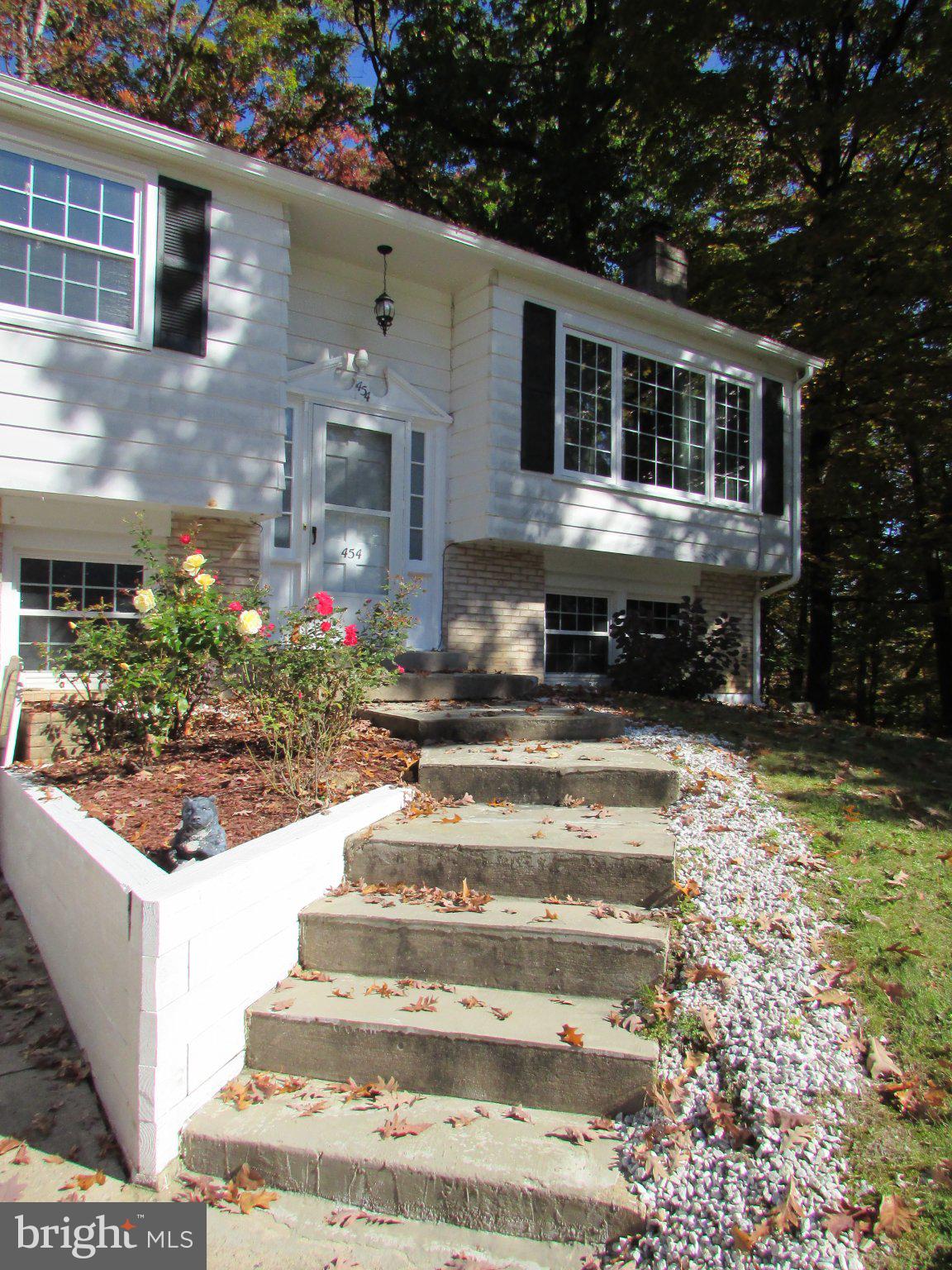 454 & 460 SYLVAN DRIVE