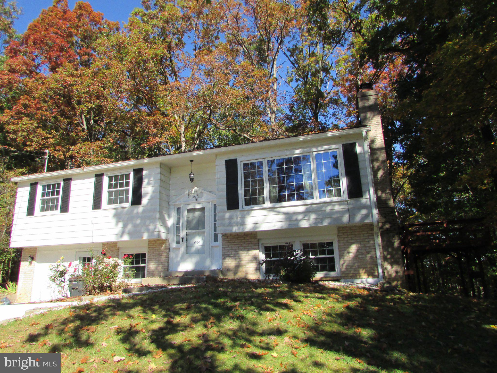 454 & 460 SYLVAN DRIVE