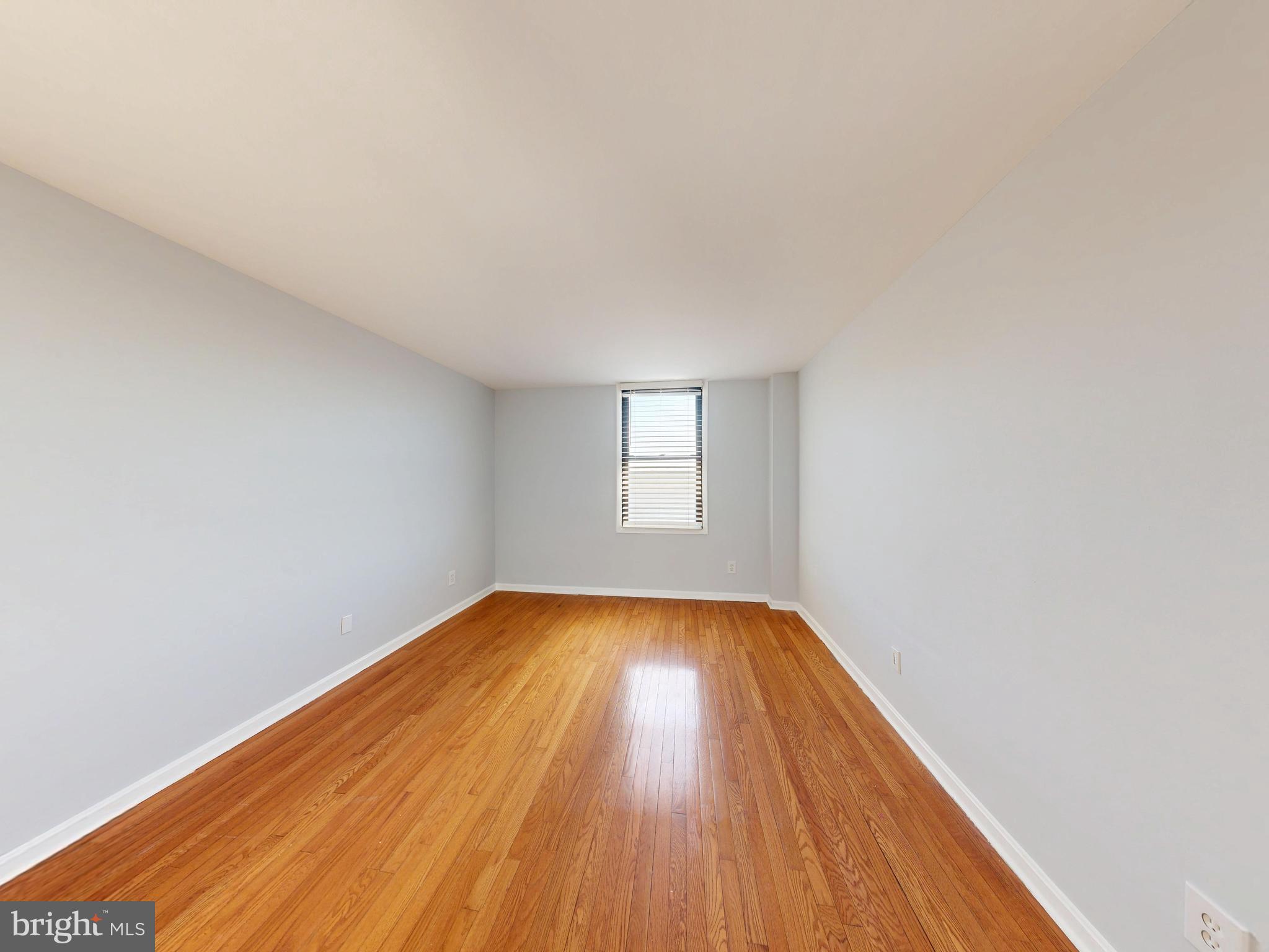 FORTY SIX HUNDRED - Residential