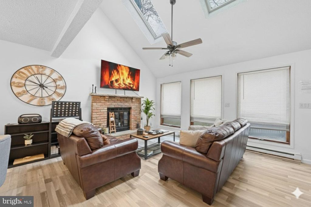 Photo of 4758 Brentwood Drive, TOBYHANNA, PA 18466 (MLS # PAMR2005802)