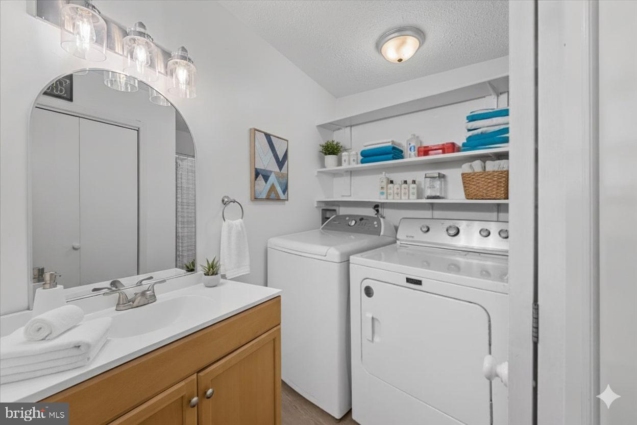 POCONO COUNTRY PLACE - Residential