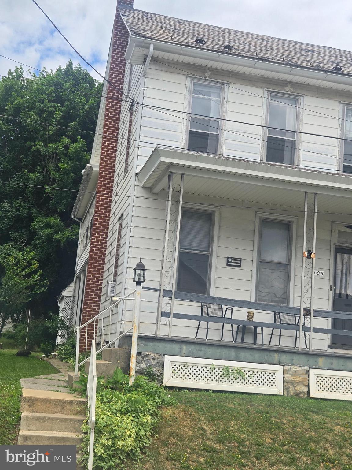 105 W SHERIDAN AVENUE