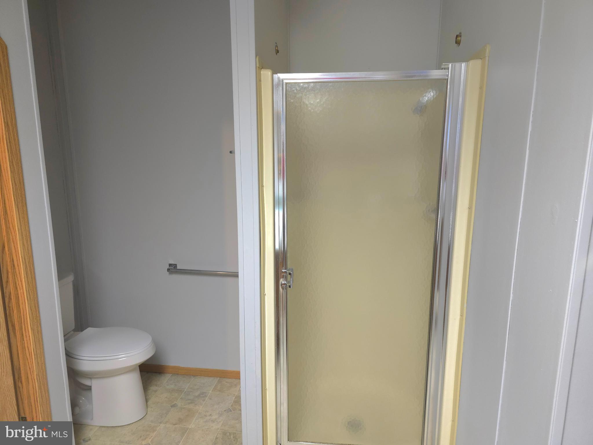 COLONIAL ESTATES MOBILE HOME PARK - Residential