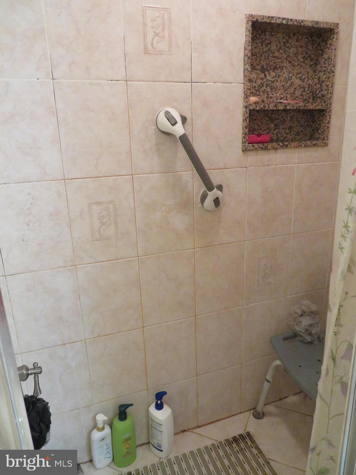 MARILYN PARK - Residential